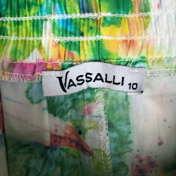 Vassalli Women's Multicolor Floral A-Line Skirt Sz 10 - Picture 9 of 9